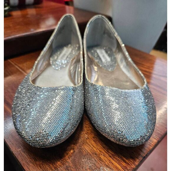 Steve Madden Silver Glitter Flat Shoes Womens size 9 P-Heaven - Picture 6 of 8